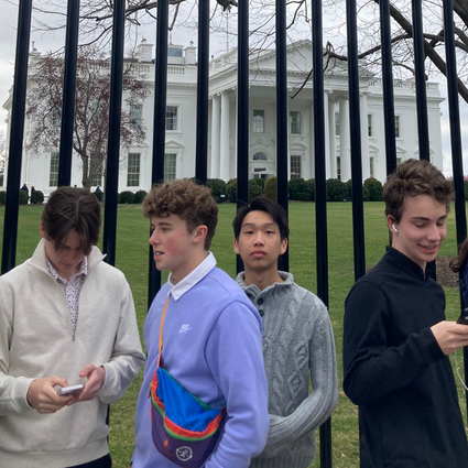 Seniors in front of the White House