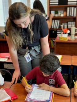 Julie-Anna McKinnon with a student