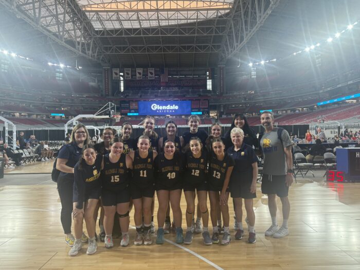 Glendale Prep Girls Basketball Team at Section 7