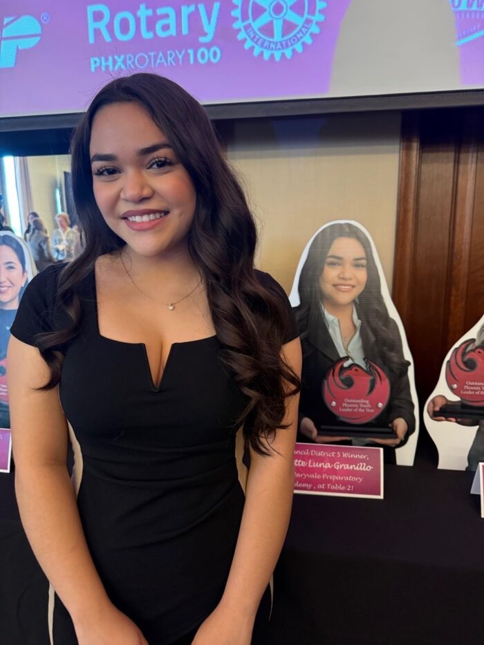 Outstanding-Phoenix-Youth-Leader-of-the-Year-recipient