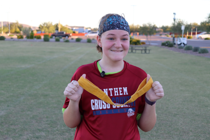 Anthem runner holding tether