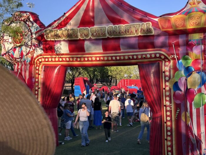Entrance to the carnival