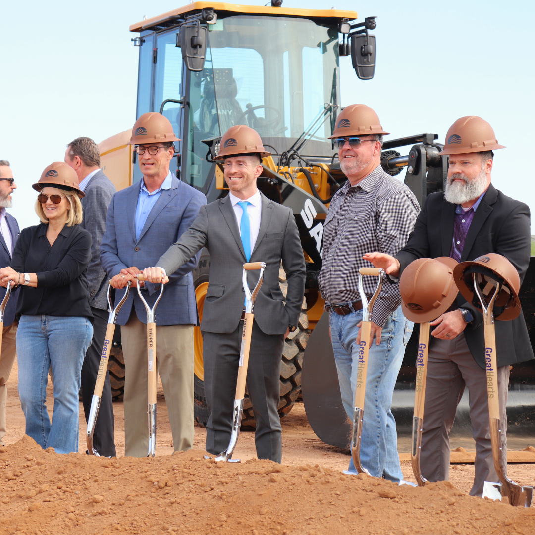 Groundbreaking group photo